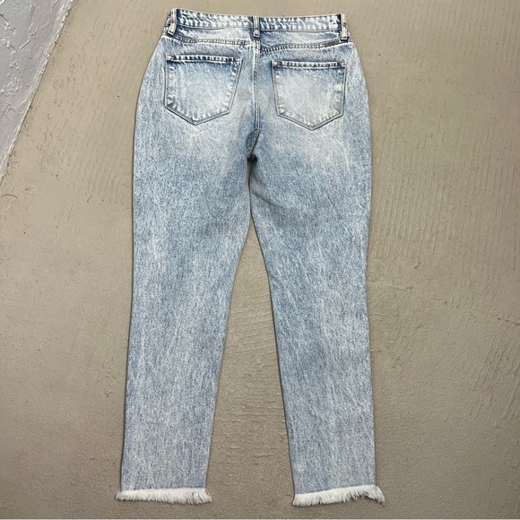 KANCAN LIGHT DENIM DISTRESSED COLLIE HIGH RISE MOM JEANS 26 - Picture 5 of 10